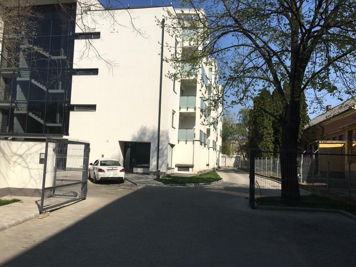 Belle Casa 34 Lägenhet Debrecen Exteriör bild