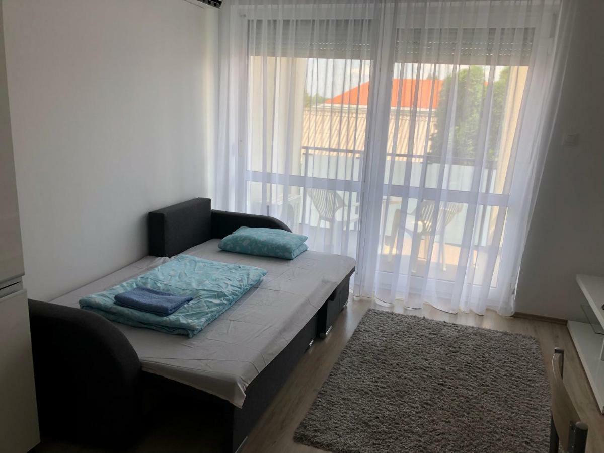 Belle Casa 34 Lägenhet Debrecen Exteriör bild