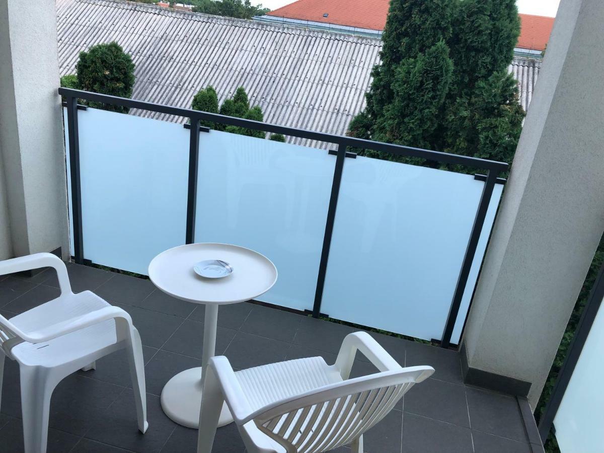 Belle Casa 34 Lägenhet Debrecen Exteriör bild